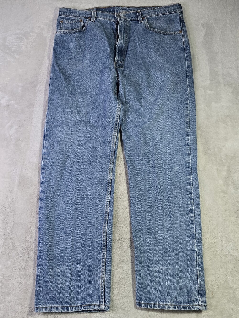 VTG 90s Levi’s 505 38x31 Regular Fit Straight Leg light wash made in USA Jeans